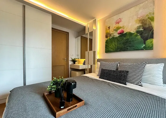 Contemporary Premier 1br - Ultra Fast Wifi - Bts Nana Apartment Bangkok