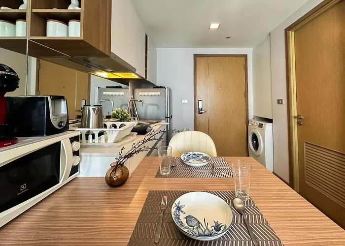 Contemporary Premier 1br - Ultra Fast Wifi - Bts Nana Apartment Bangkok