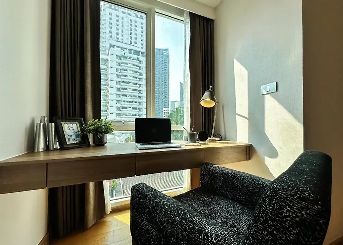 Contemporary Premier 1br - Ultra Fast Wifi - Bts Nana Apartment